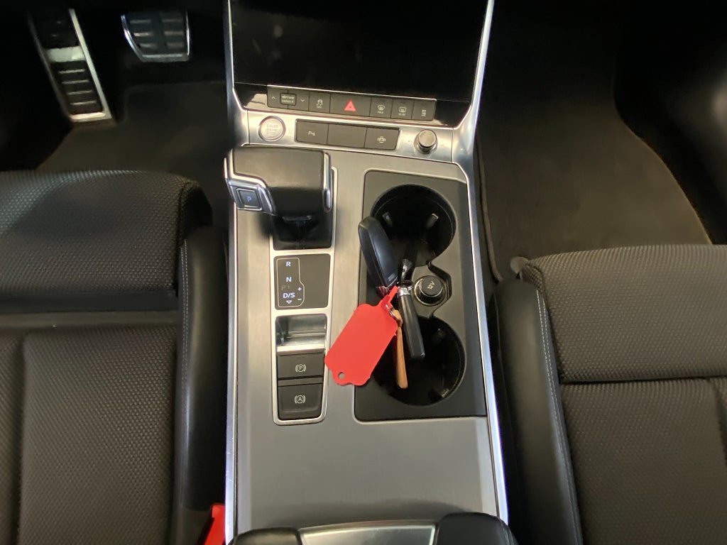 Car Image car-170401-ed901683f535398d95f5c3efe63b46e8