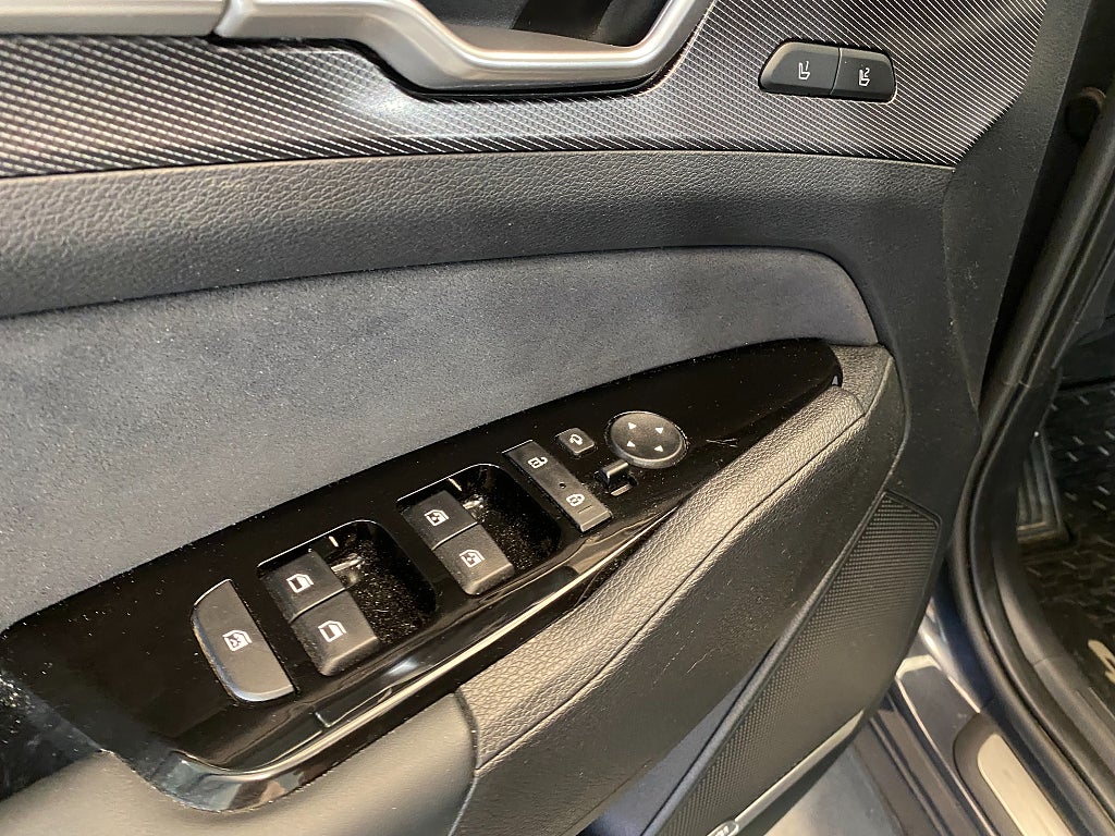 Car Image car-170468-a9cd36a56bae405c9a598a8efb6469b5