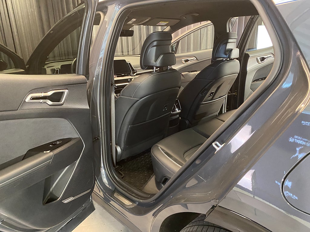 Car Image car-170468-aad04249ffa94d211e736f9dedc5ad0e