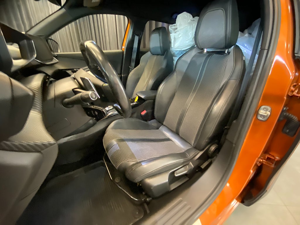 Car Image car-170640-00ee6d7f8fe3a69fb9a2d04694f23904