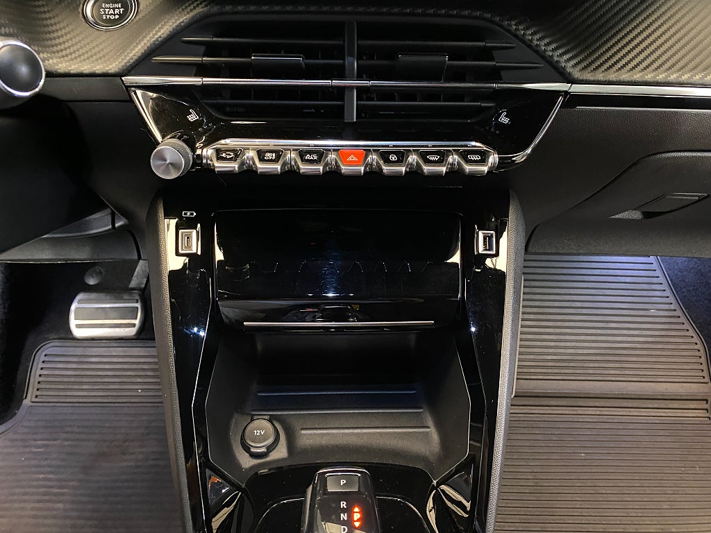 Car Image car-170640-ad42183940ea220a938dfe58471f19c8