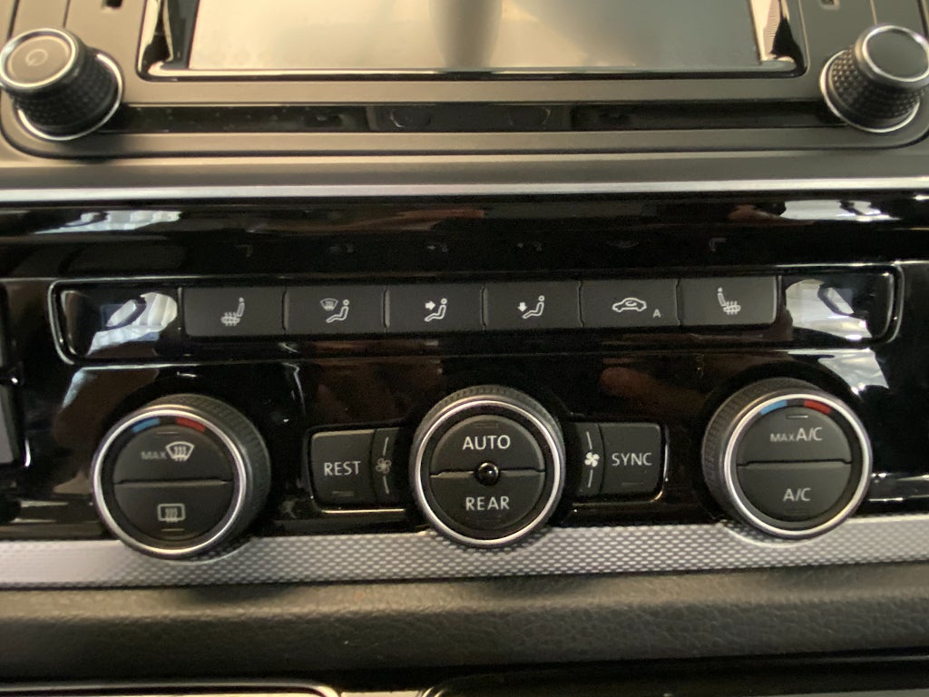 Car Image car-170775-23dd307bd334226100931df771a90092