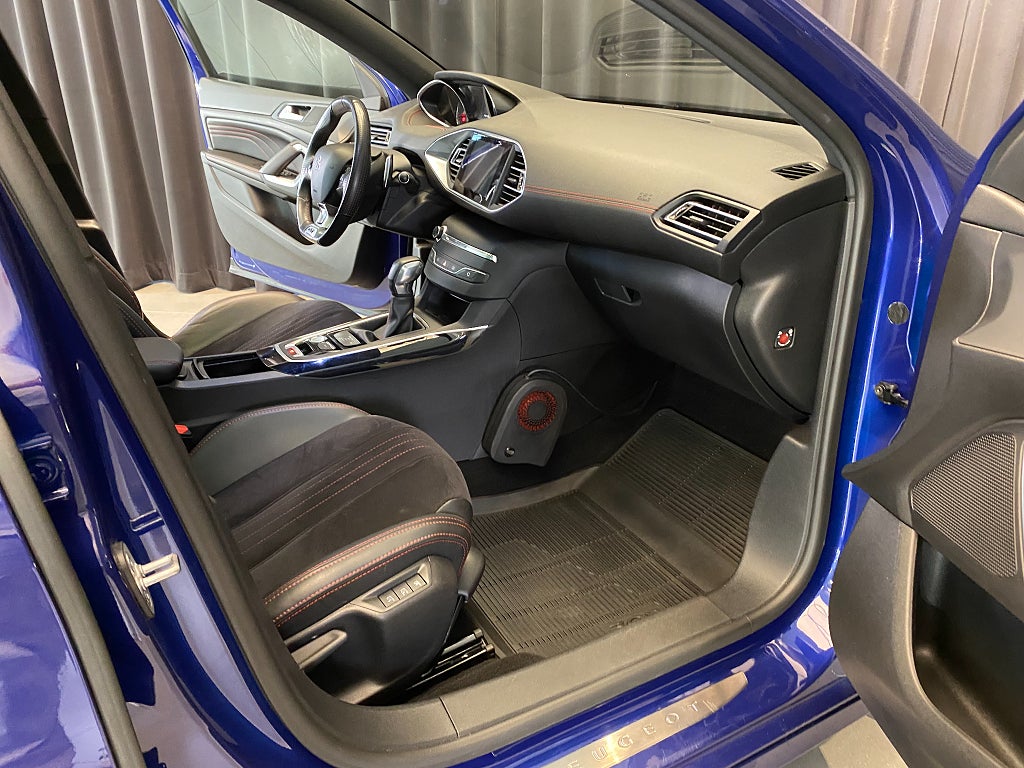 Car Image car-170875-2414e63b93471d11ea109a1226e39b5a