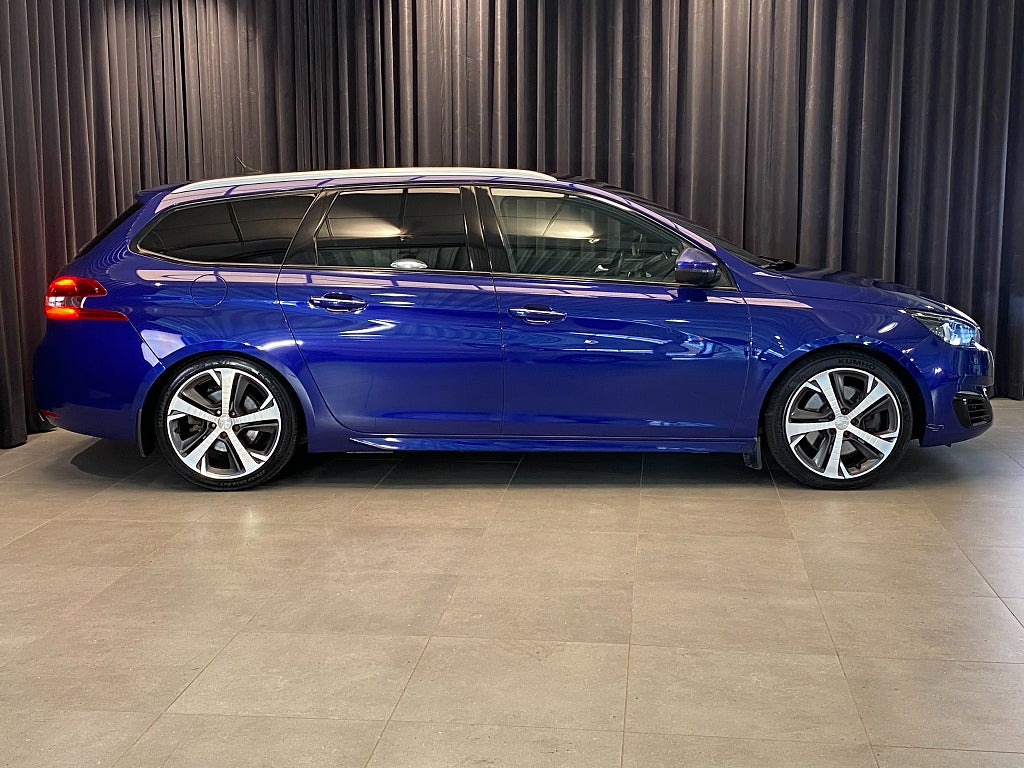 Car Image car-170875-b418531d7ccada7ec3c218c7b5feca43