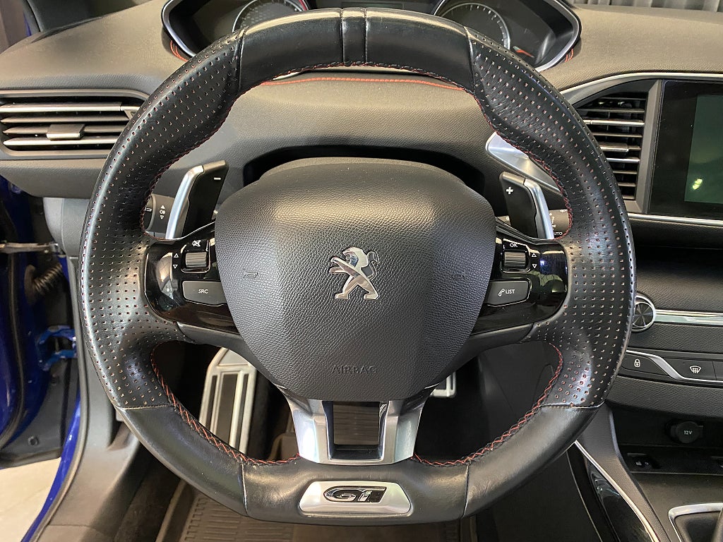 Car Image car-170875-b89073bb9a392bfc1665fe99c14457de