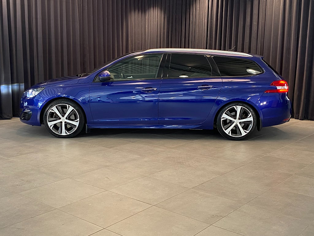 Car Image car-170875-d4061882e424be81e7b150dfeb612e9b