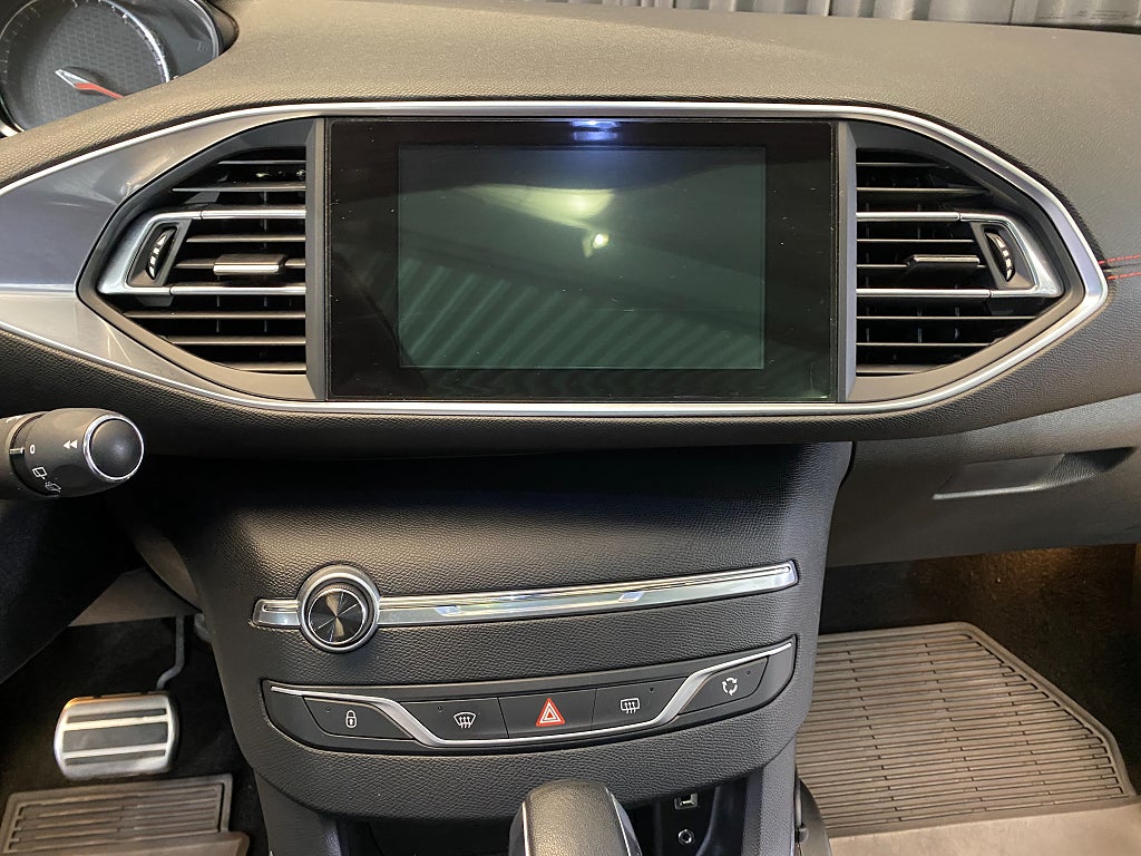 Car Image car-170875-dfebfb06d814f2cdccfb47548398b3dc