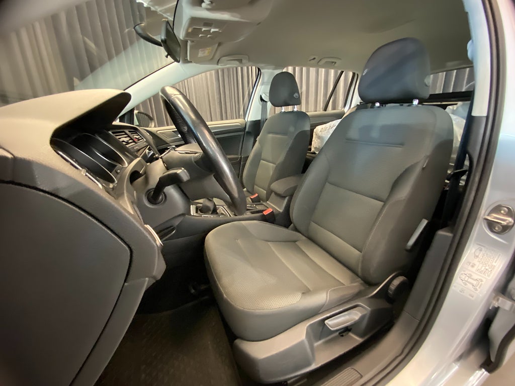 Car Image car-171003-534c193ac563a4b207b39b290df40695