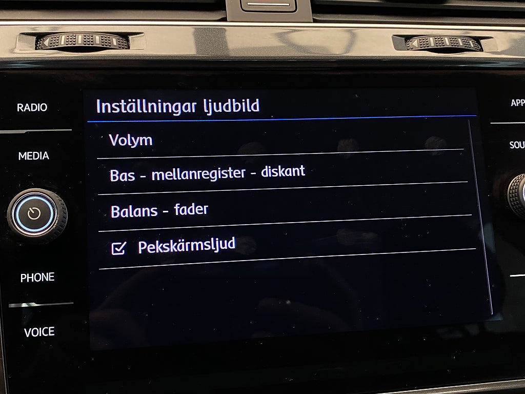 Car Image car-171003-780c77c9401213624ce0c34c83a3b78d