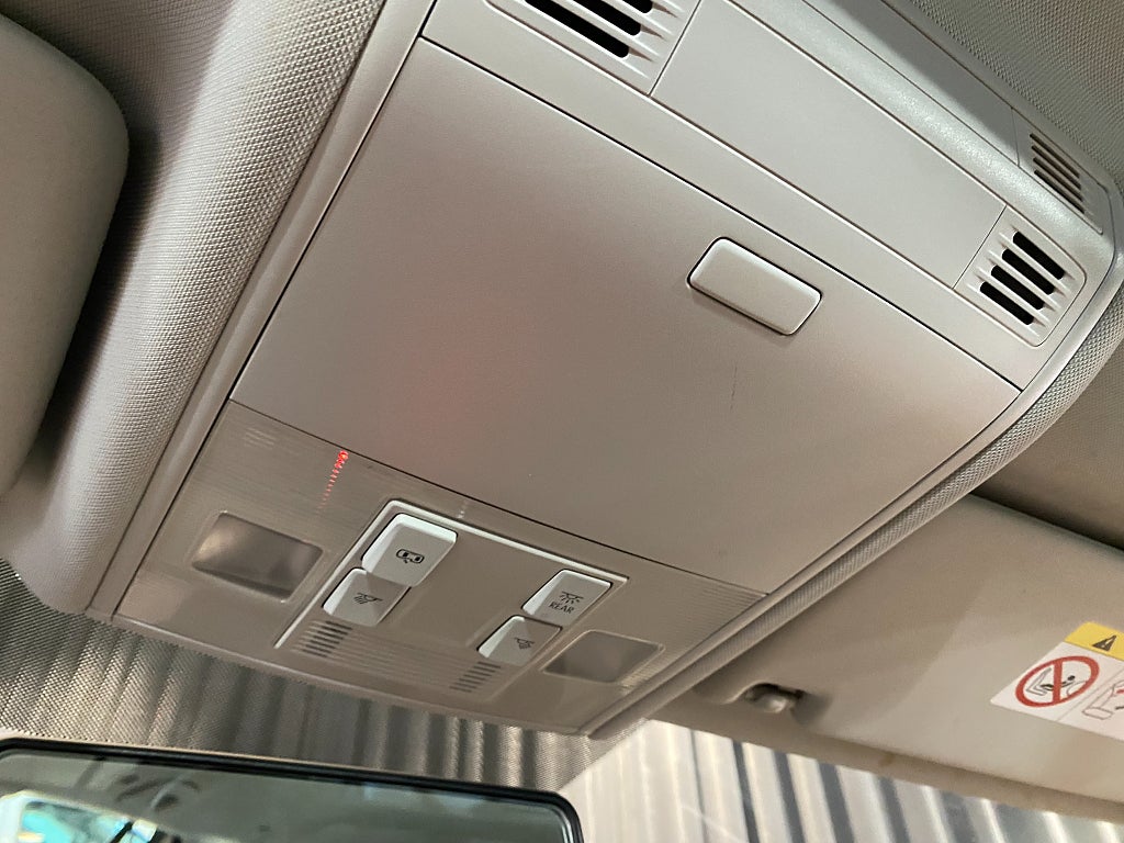 Car Image car-171003-85f3e188fa03256027fb7e1e14ae653a