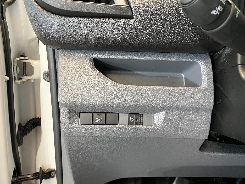 Car Image car-171113-202237a98c0ecedf4a4a23234a0b3c15