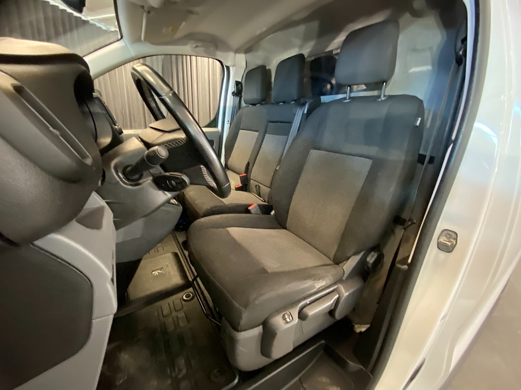 Car Image car-171113-72342da4dbd0af221425d4830ddd6bb4