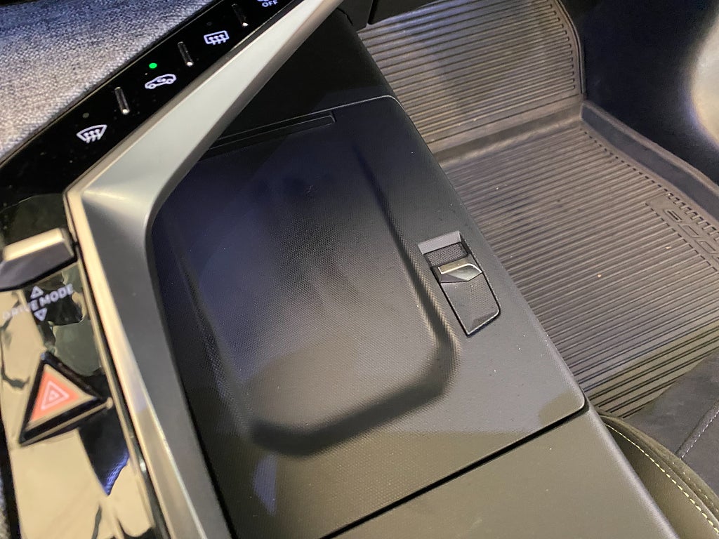 Car Image car-171603-860fefe64350f7d79ccefe3896f14c95