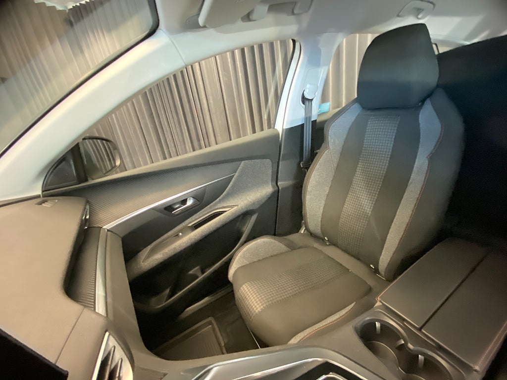 Car Image car-171605-02f80bb7f6dfaf167cd74599bae00450