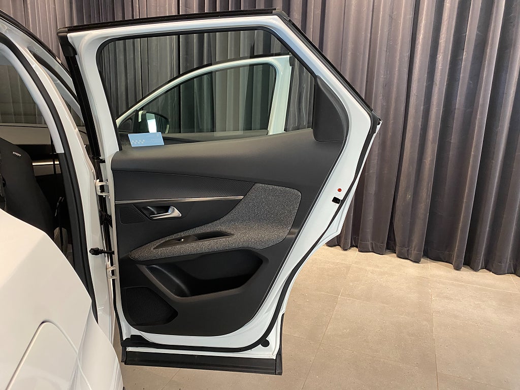 Car Image car-171605-34bb24212c85c545f99e6046fce35bd1