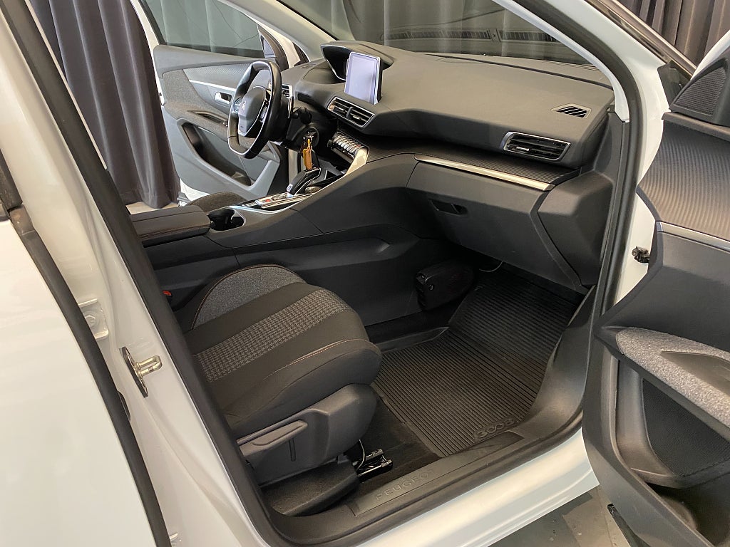 Car Image car-171605-edbf59aaa1d52ced68a063ead8ff40cd