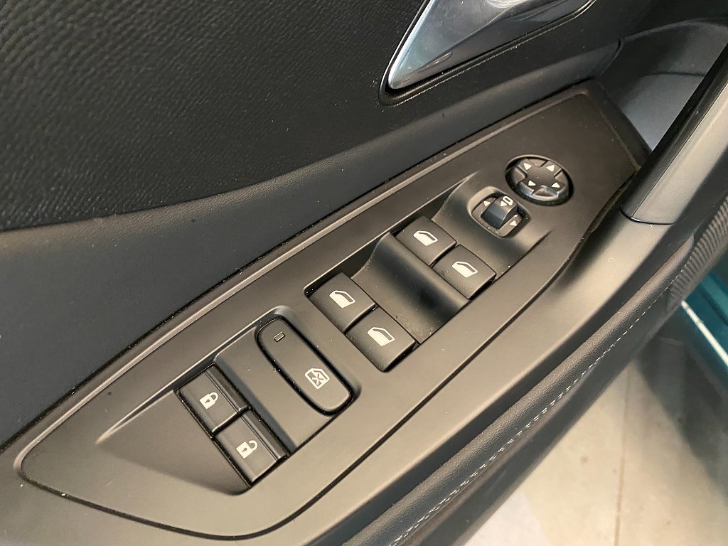 Car Image car-171608-8c6a868aa7504a0509a4ae45cc02337e