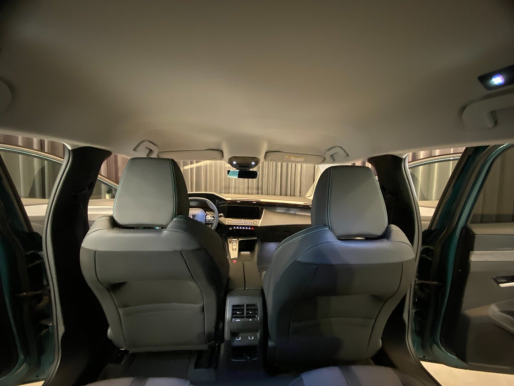 Car Image car-171608-b20326dfce5cd5e6c1fbc2edfb780124