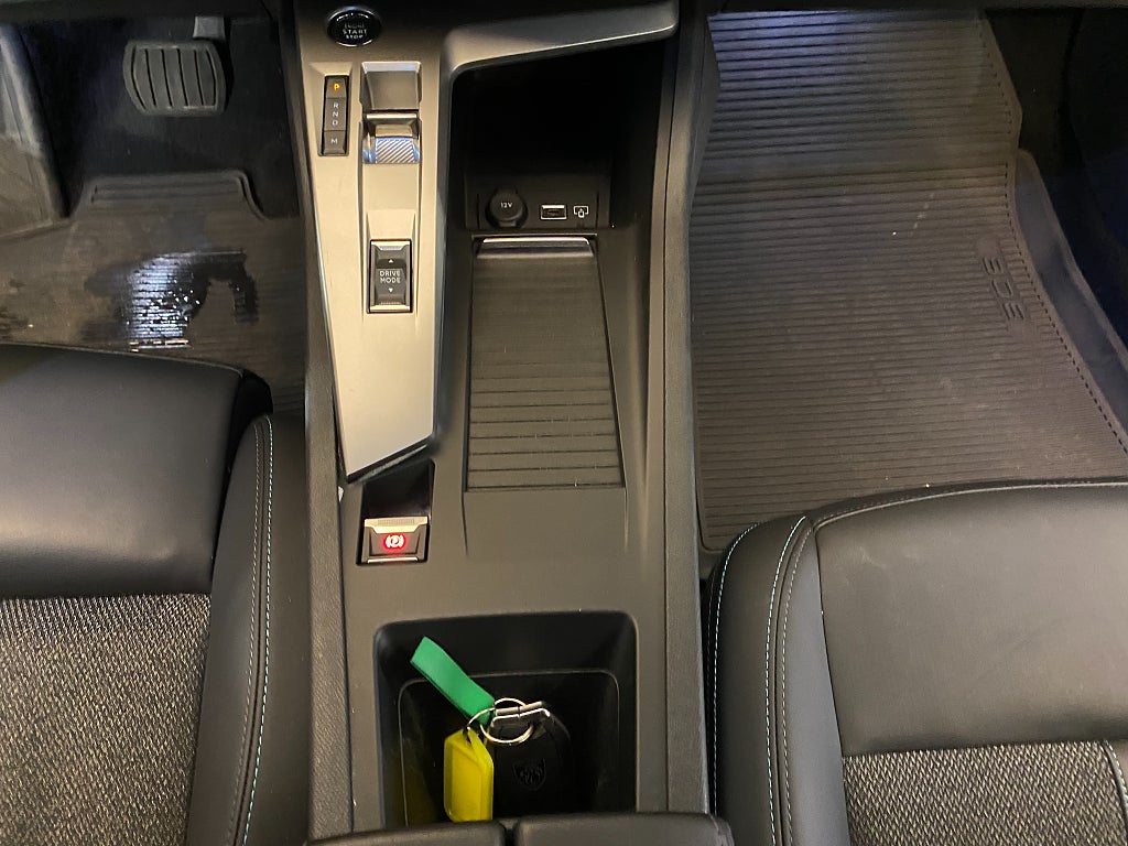 Car Image car-171608-b445942104de8970db82ea4f307d29c3