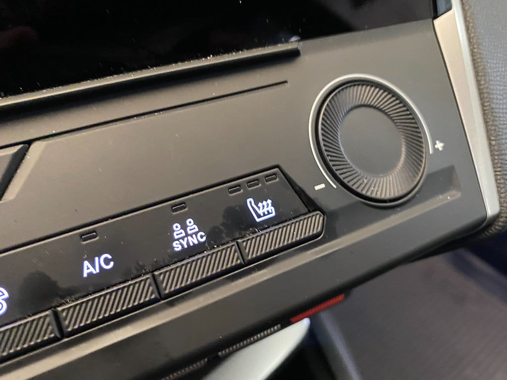 Car Image car-171608-c1c82f9a0814e77a82c3e79cb6911118