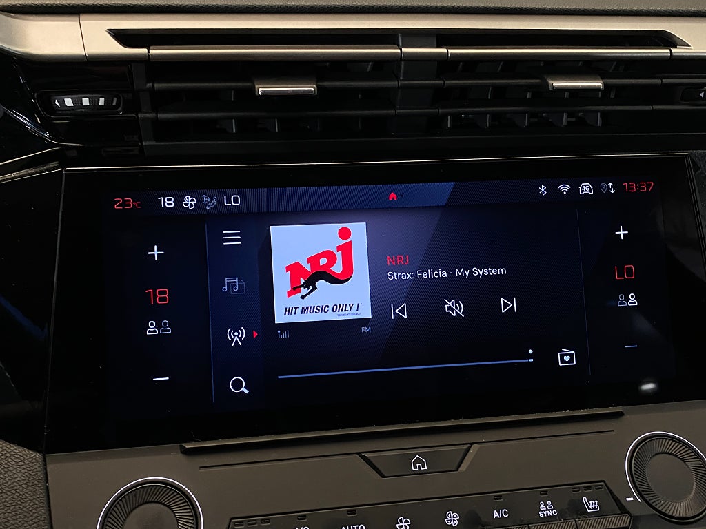 Car Image car-171608-d66d6d763f2a79ed4c6b8d7d562b55ba
