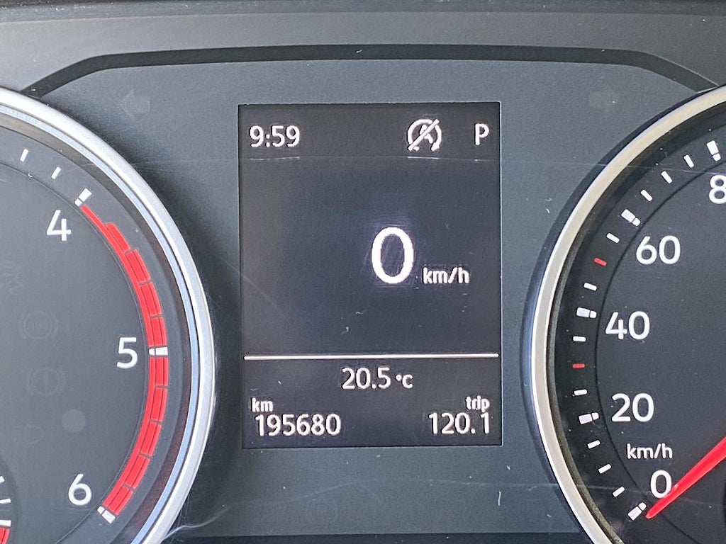 Car Image car-171815-354e892b39bd5834f4840069cd83e06f