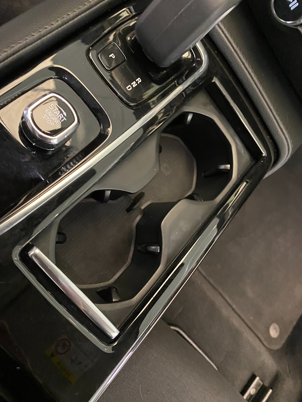 Car Image car-171924-7ccd2d8aee70685898135d8ad7ff130f