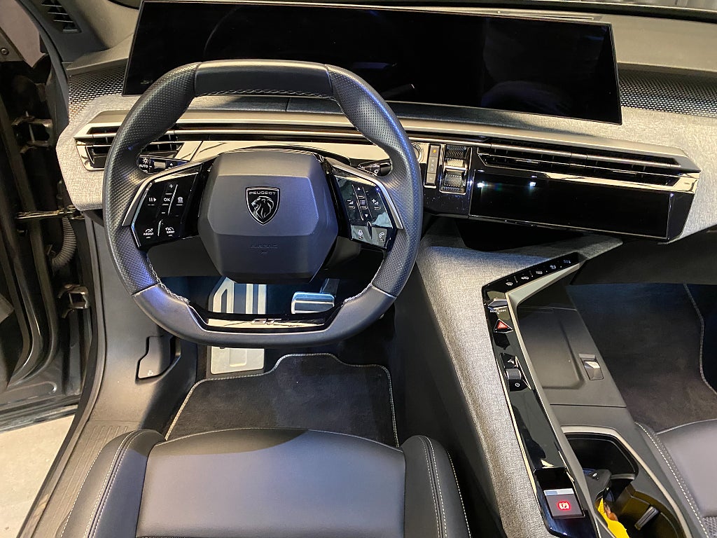 Car Image car-171988-252f2d2cc4bc635fcaf331d80b85917b