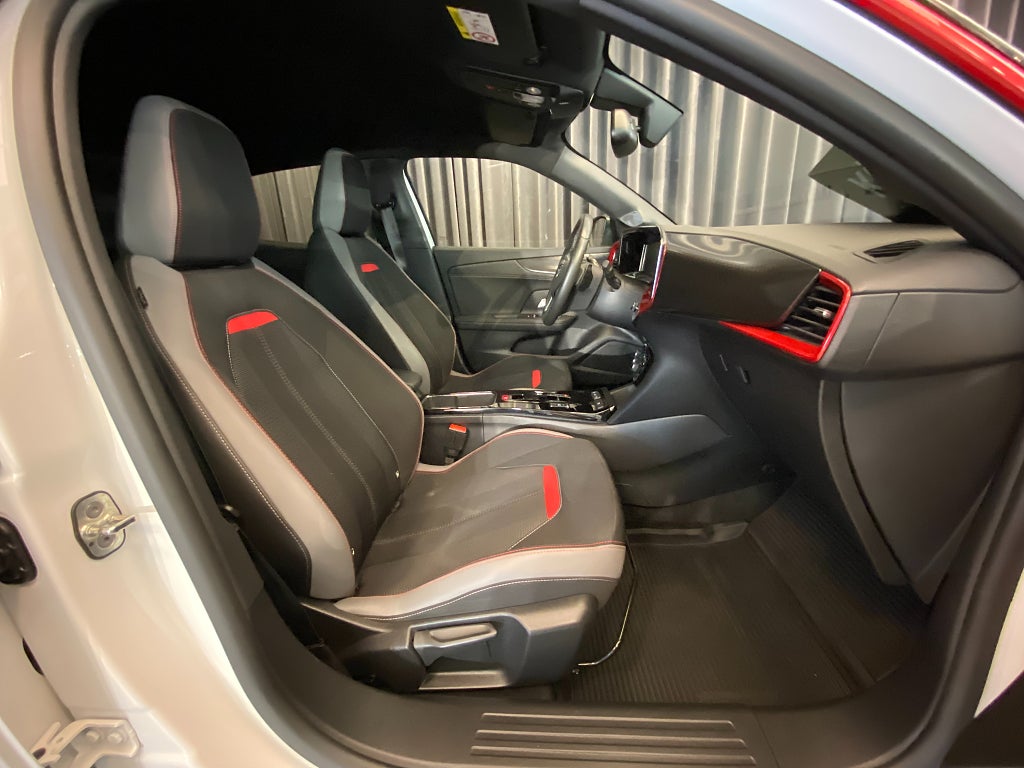 Car Image car-172233-d76b9cf612eb80810c7aa60fcc537ea9