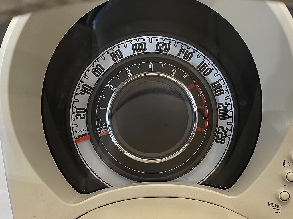Car Image car-172235-213862a72392550b2fb5befac61a4749