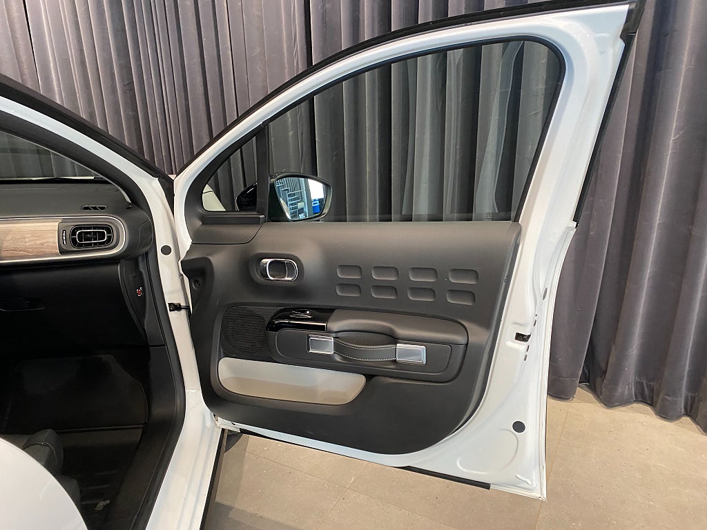 Car Image car-172385-0cadac018ada1c648da7d13ed62f5594