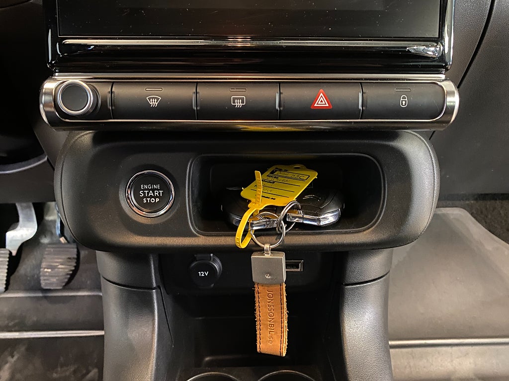 Car Image car-172385-1763bf462206f2d33e040ca18eac8a3d