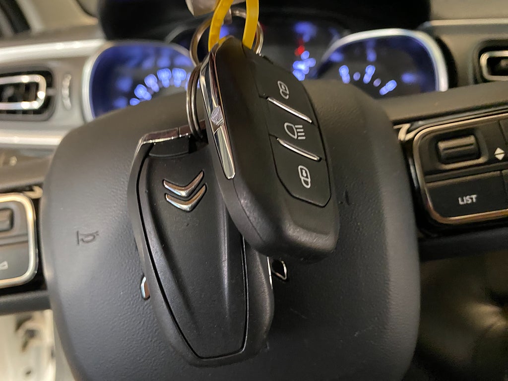 Car Image car-172385-274b4132a88dcd32fce949847942ccbf
