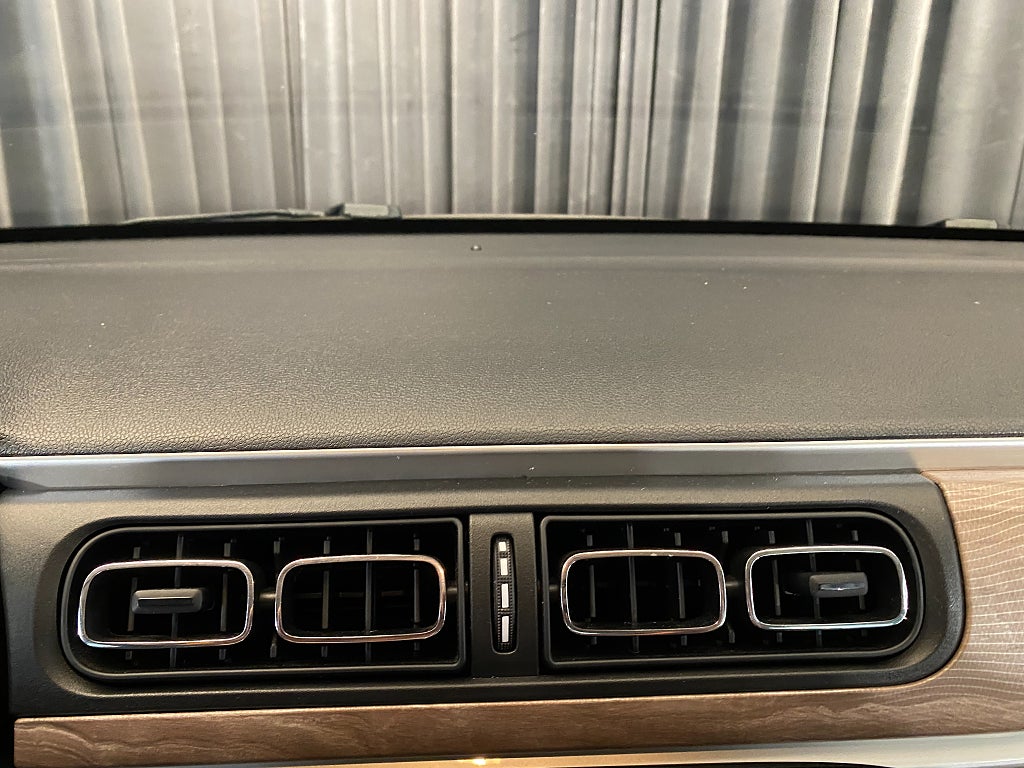 Car Image car-172385-51033efb7884546bee11a78a3b6a319a