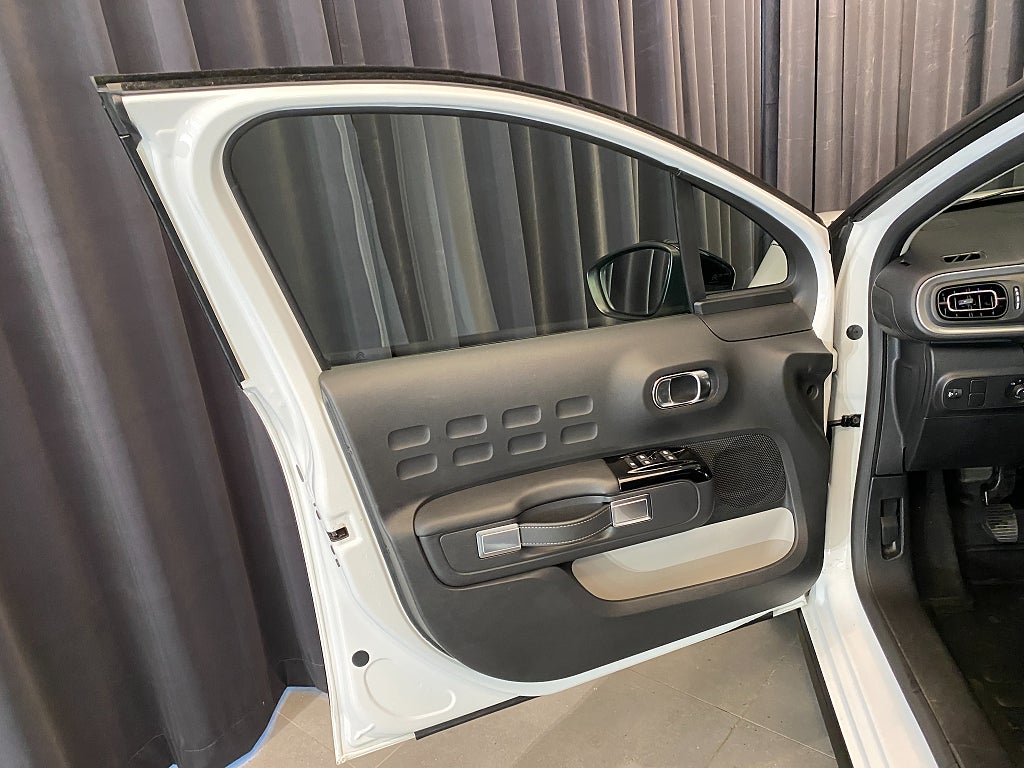 Car Image car-172385-74269b6f6aa58ef567ae8b45bad8b8eb