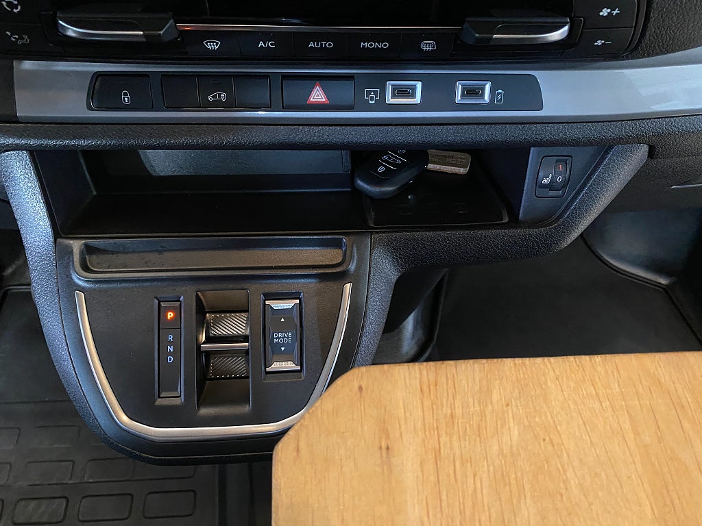 Car Image car-172641-e3671035e4f0d0e7a9a193a52d681997