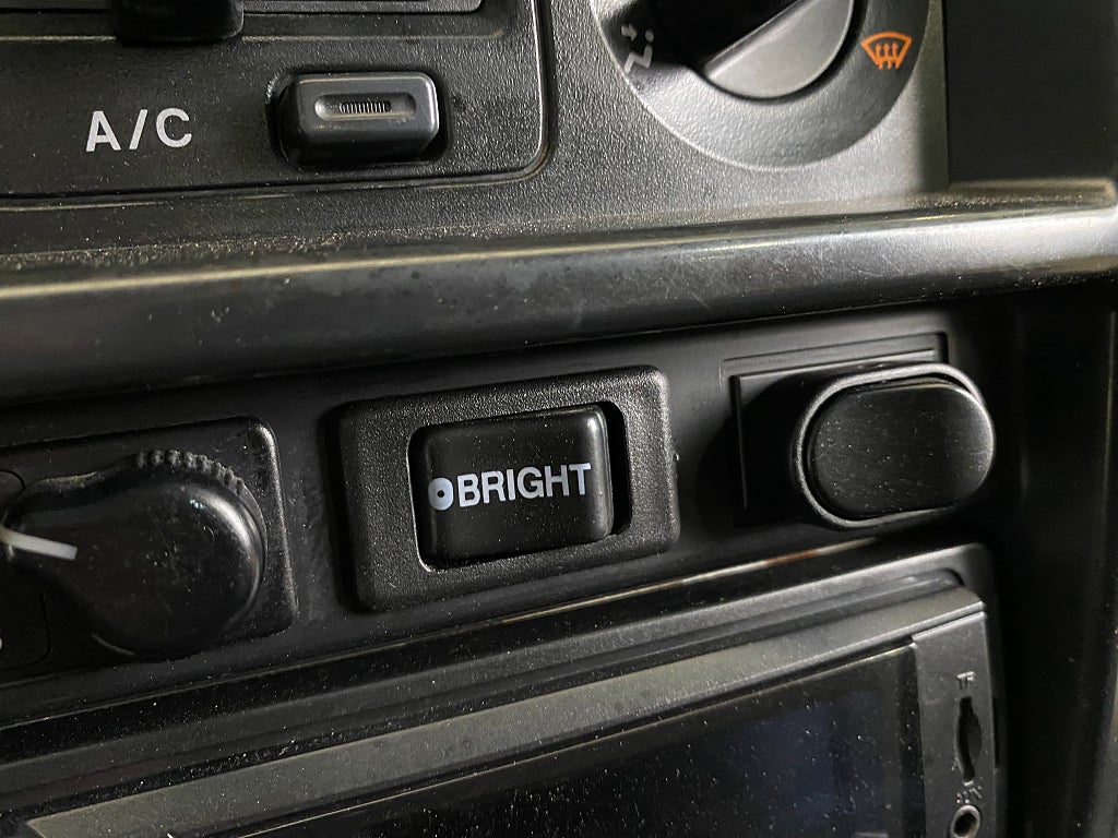 Car Image car-172701-32b271081f2d698c71d8c966afc41381