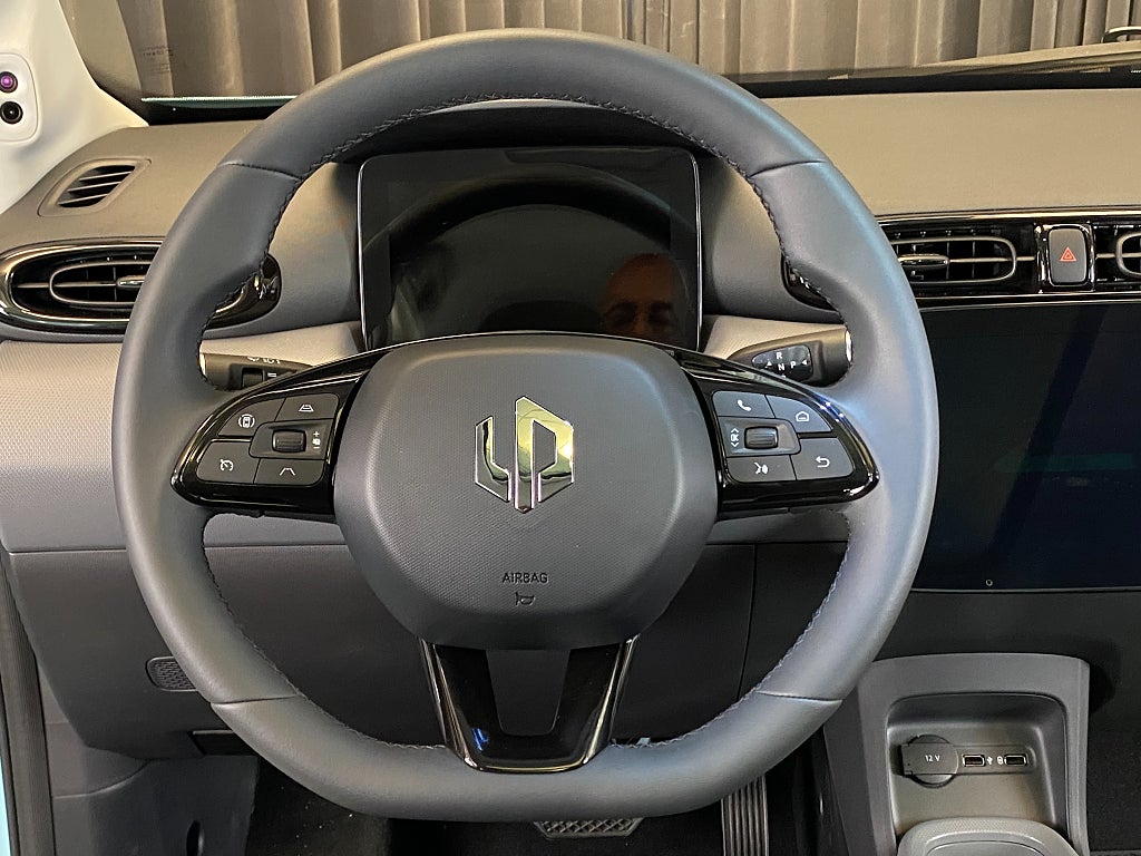 Car Image car-172899-c94be4dc277f660b9029453d44c32cff