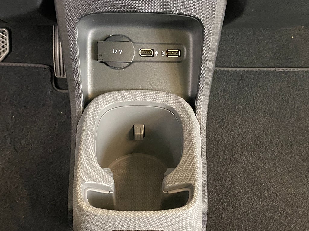 Car Image car-172899-c9ad5d12b29716f78a770d06fe9679c1