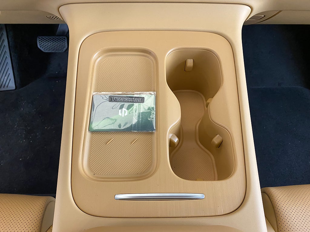 Car Image car-173063-2ffa8685514dbe779328c3ce78937353