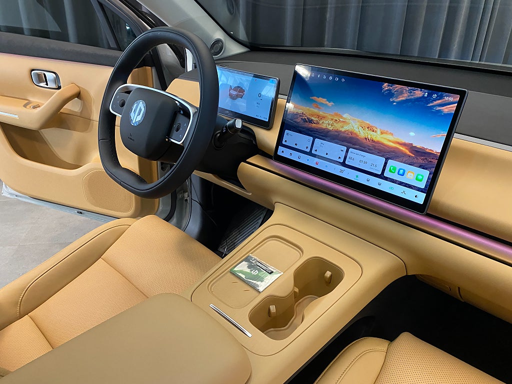Car Image car-173063-e8ed8cdf90e6b1f86c406203cea4880f