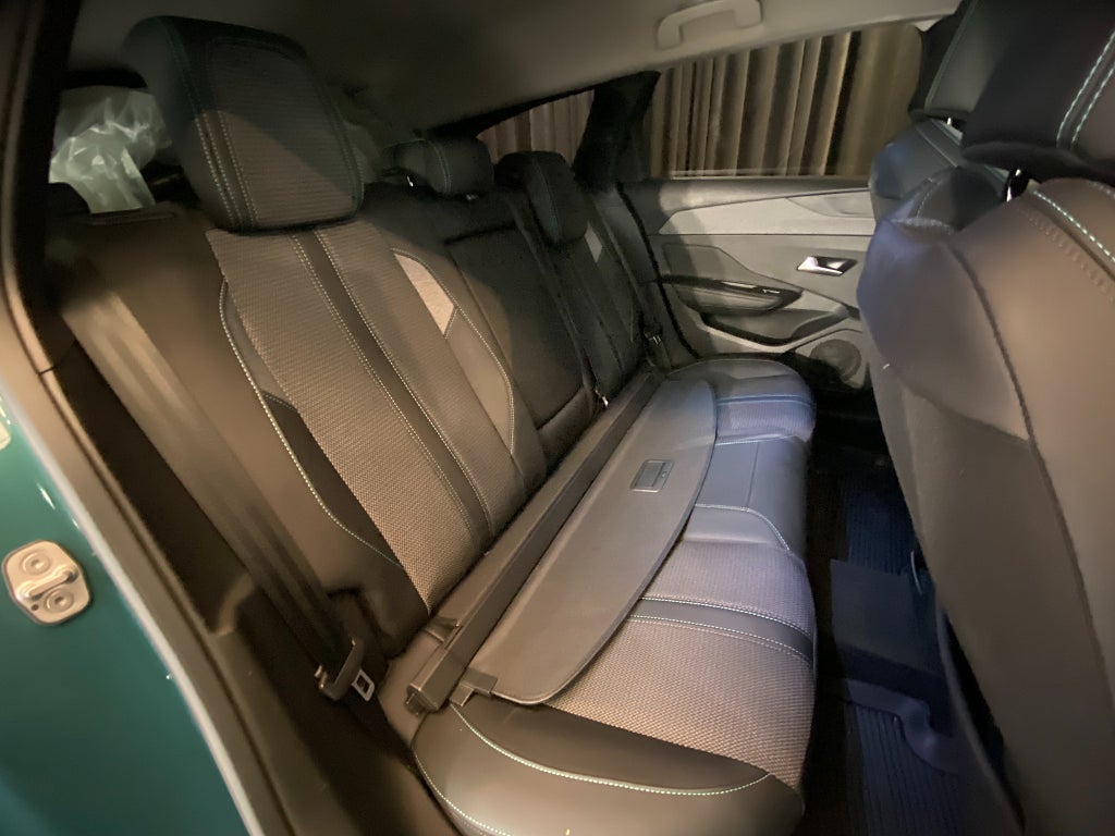 Car Image car-173168-afc38d941432483be3ebc84c4e5ee081