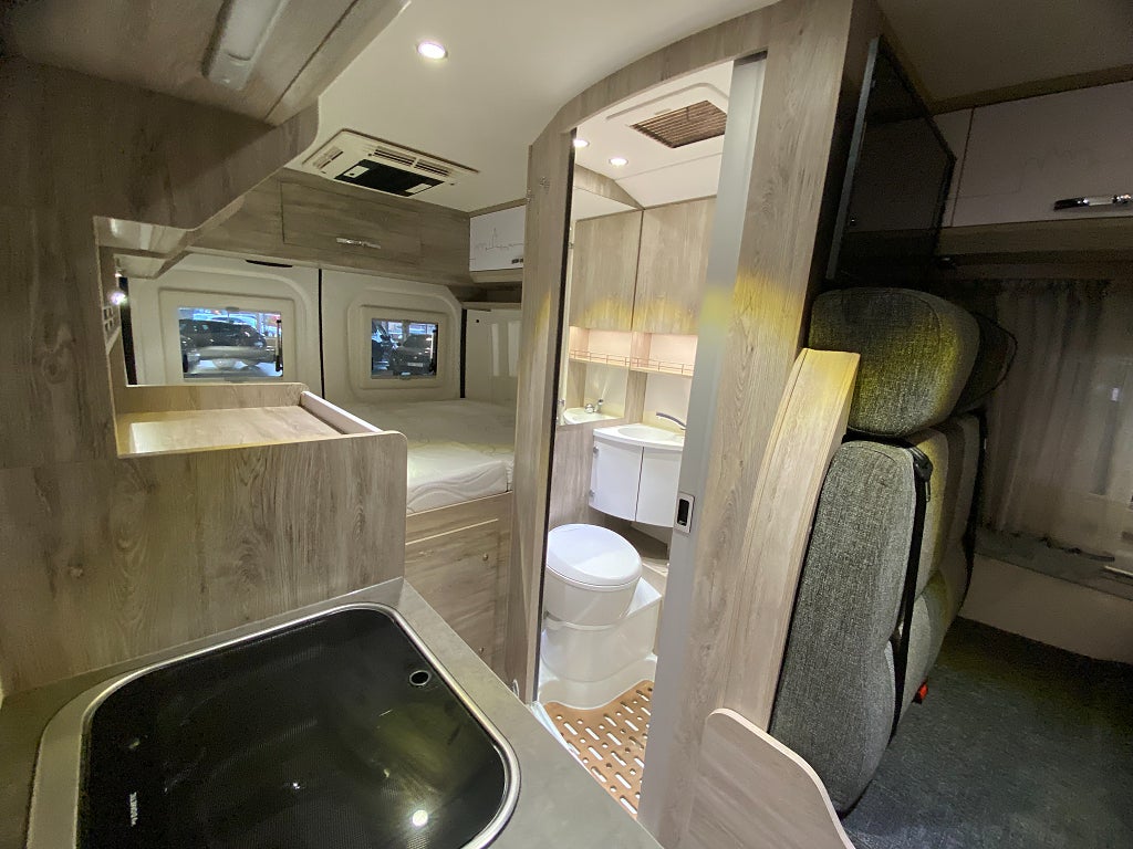 Car Image car-173235-098b11cbcce069327391165f33e5887e