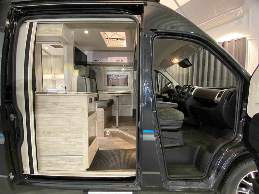 Car Image car-173235-0decbf28a5c579307c417fe51f2e3cc3