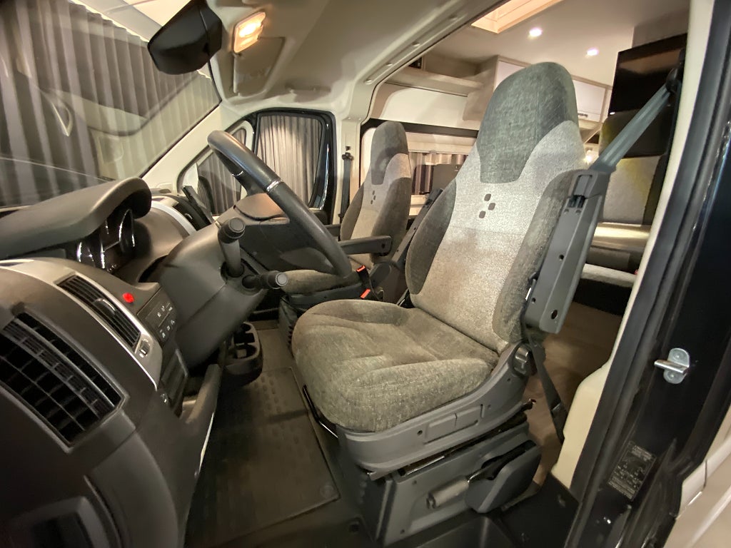 Car Image car-173235-bc17678c28e60bfbe2d80c034f0be894