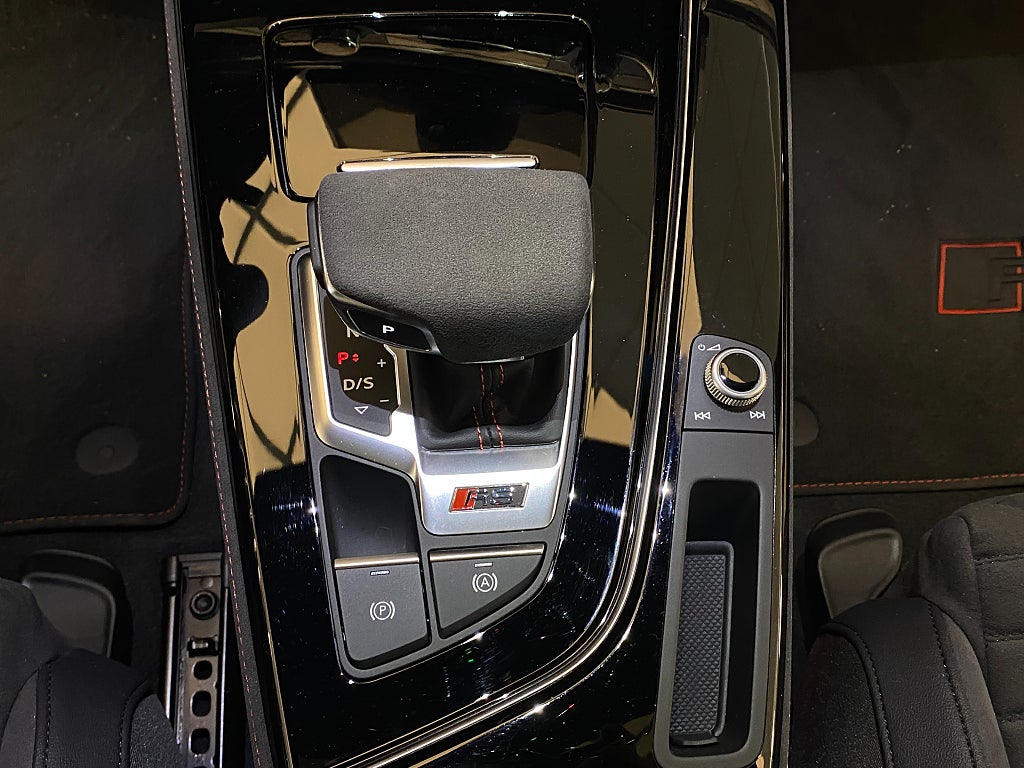 Car Image car-173237-3ac9d5f582dda7c47df3368d1189d6b1