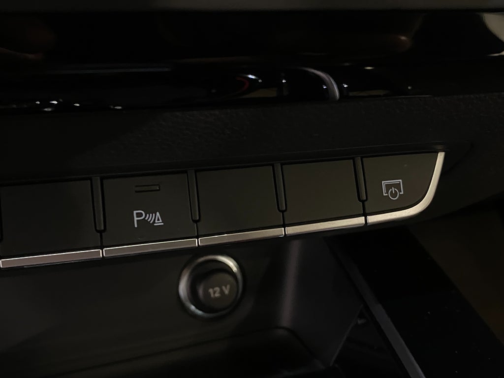 Car Image car-173237-4d5de2da3c178eabdd6ade8077babdde