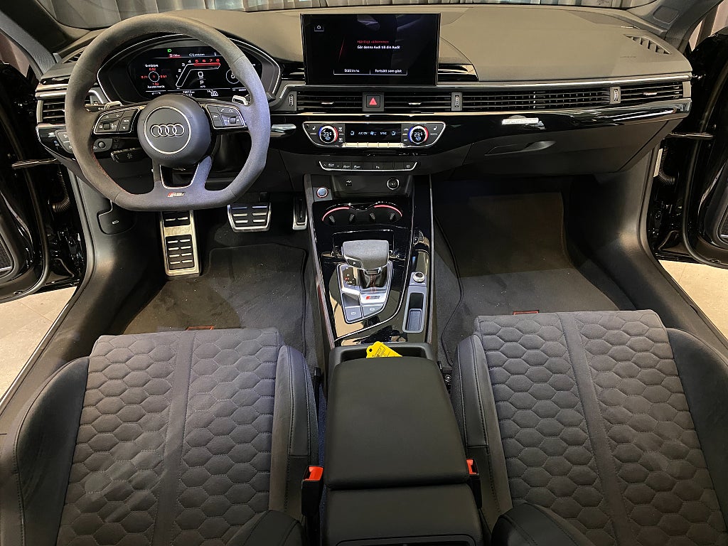 Car Image car-173237-6c6cebe185753e15d8848273d0b56047
