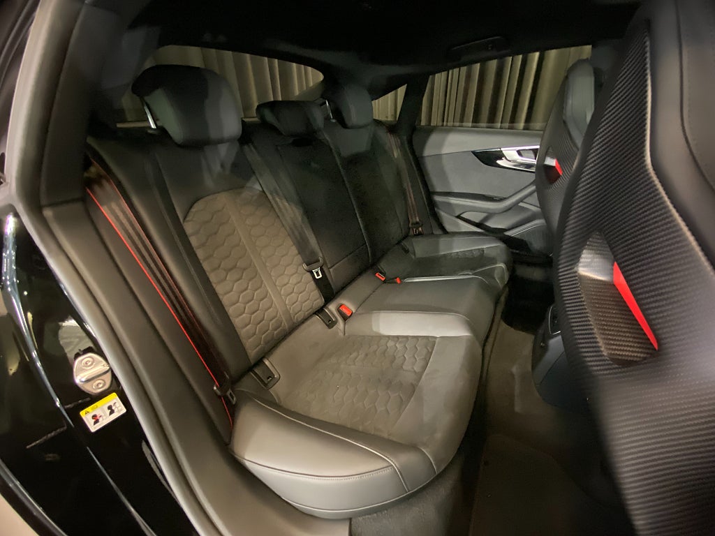 Car Image car-173237-e74dbb80ef9bc3a181ebbacbd5e152fd