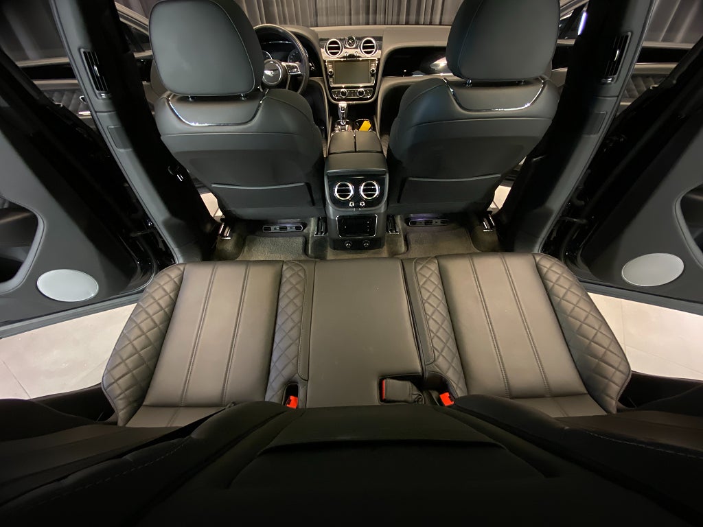 Car Image car-173239-4e5f5b8a1a96dbbc8360307cfa14b36d